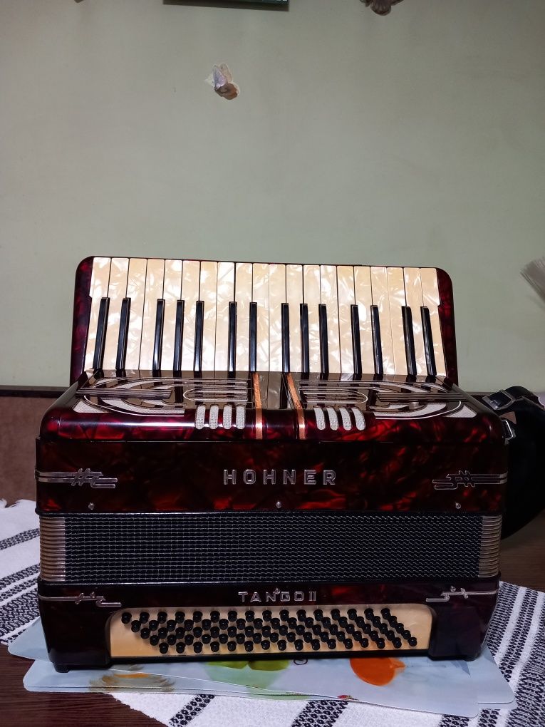Acordeon Hohner Tango 2