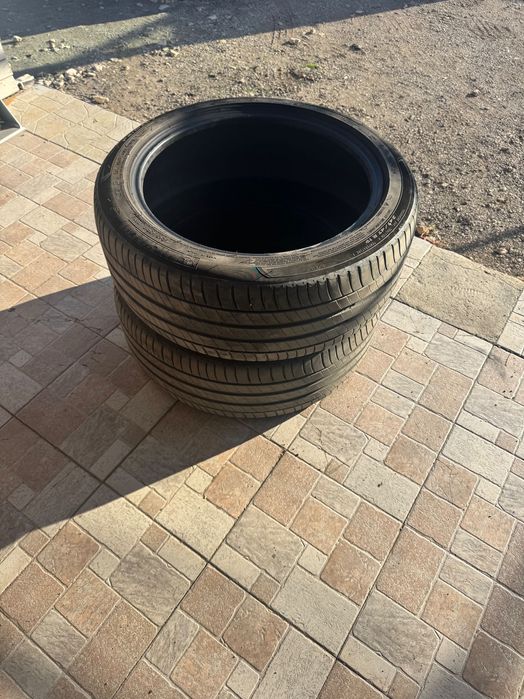 2 бр гуми Mischen 245/45/19