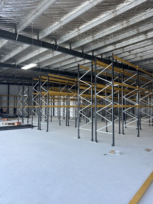 vand rafturi metalice