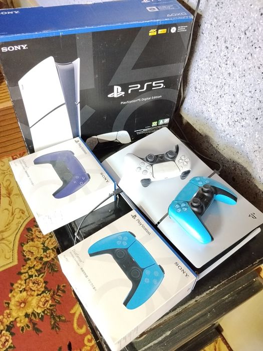 Play station PS 5 slim