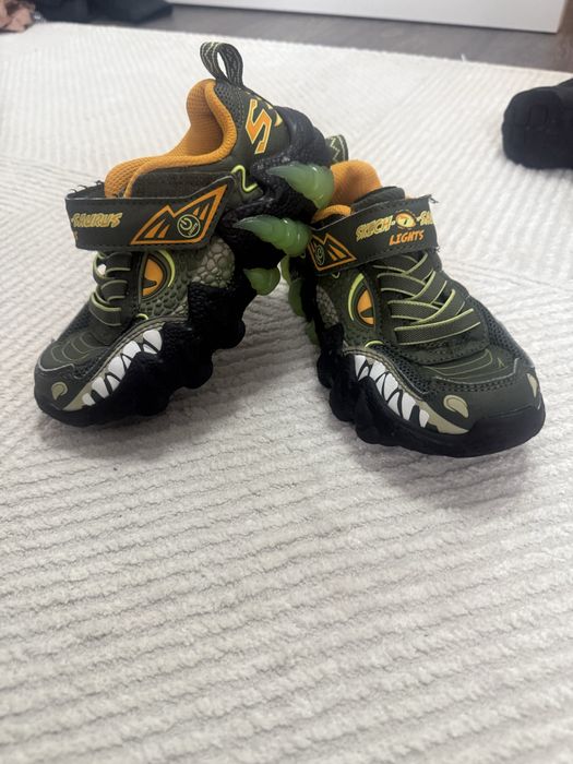 Skechers lights marime 27