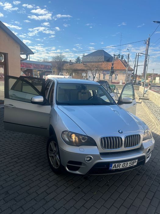 Vand Bmw x5 stare buna