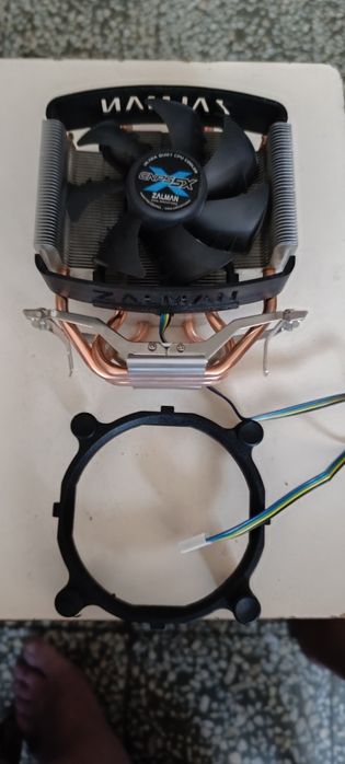 Cooler PC Zalman Intel procesor diametru 80mm perfecta stare.