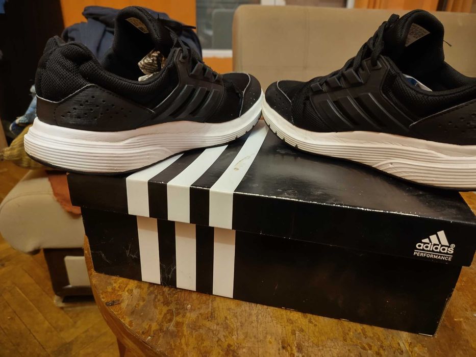 Adidas 44ти номер