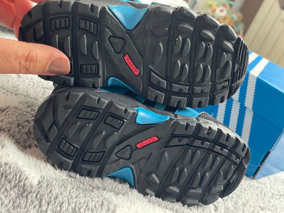 Зимни боти Adidas