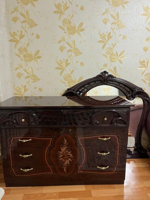 Продается  комод