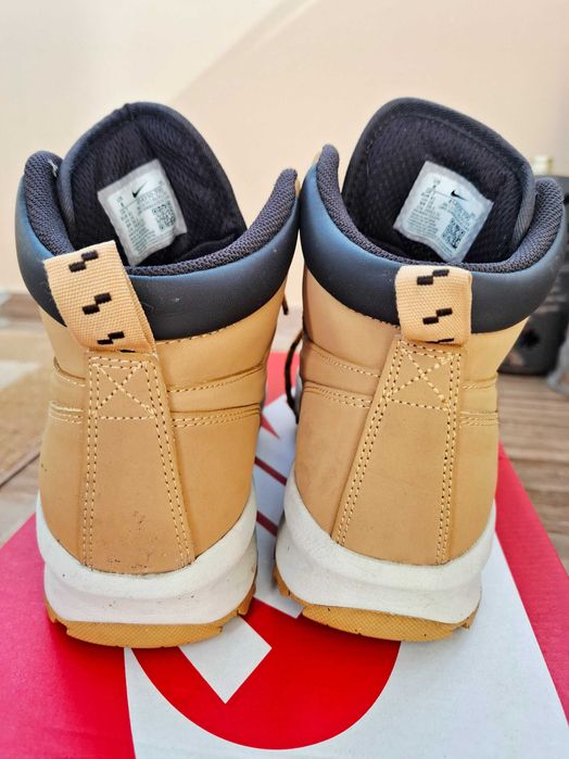 Зимни обувки nike manoa leather