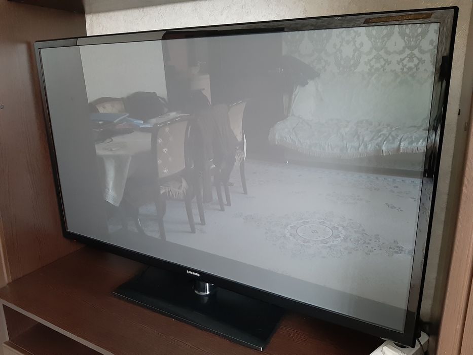 Телевизор Samsung  Модель:PE51H4500A