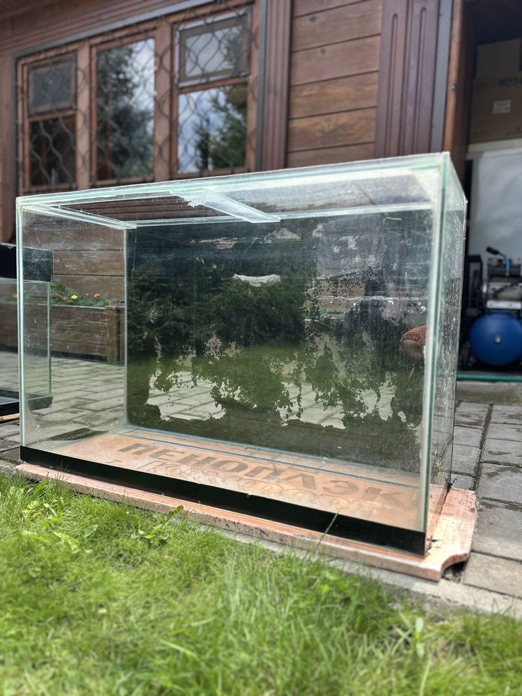 Продам два Аквариума