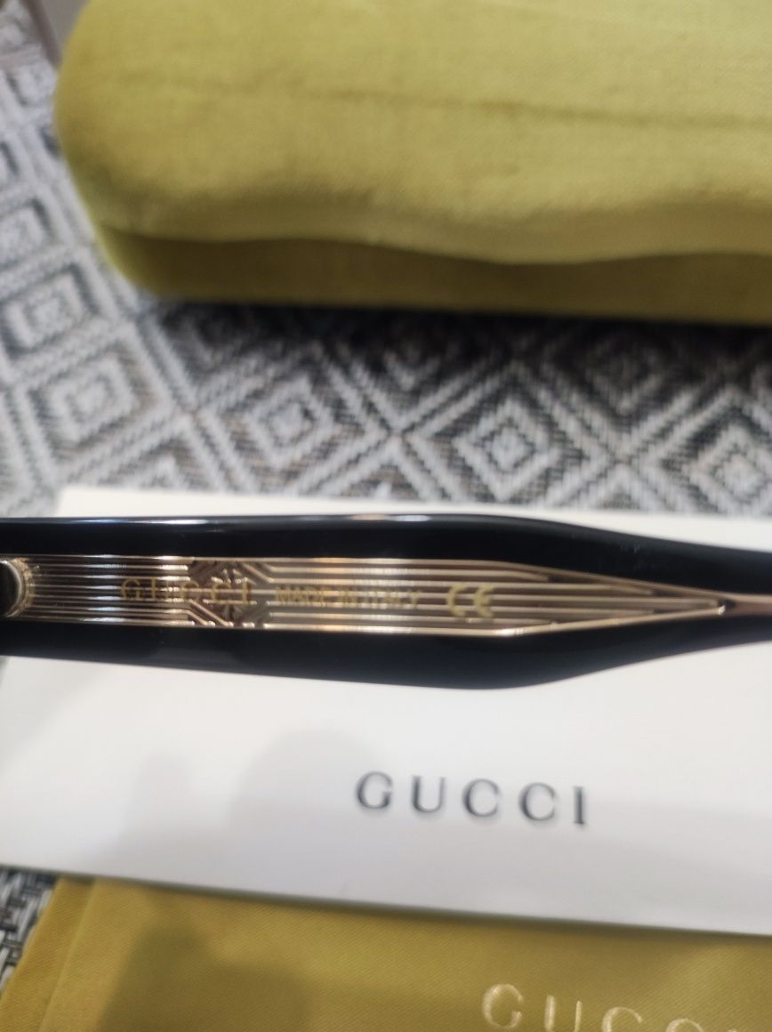 Слънчеви очила Gucci