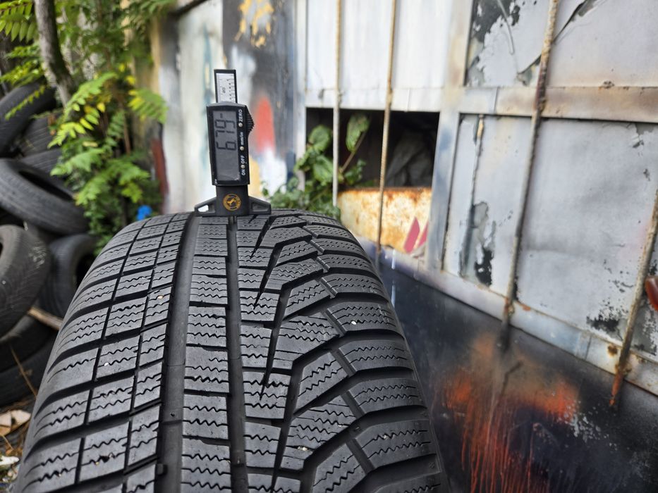2бр. 205 45 17 Hankook зимни.