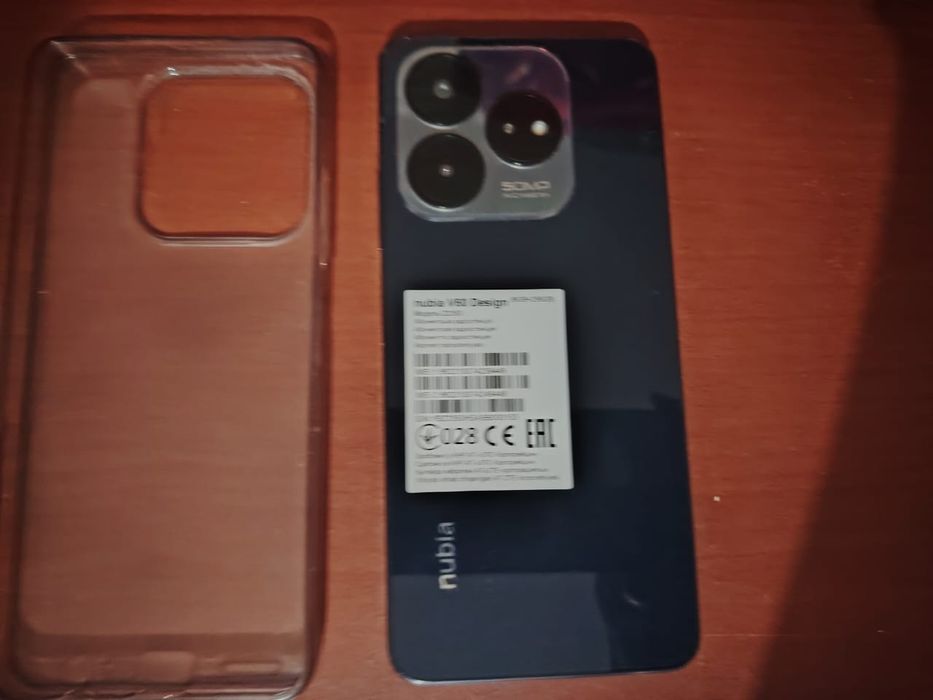 Nubia V60 Design