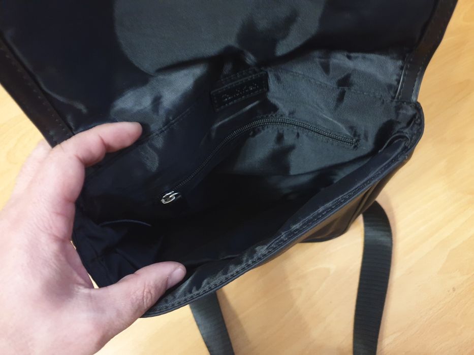 Borseta Calvin Klein gentuta barbati originala 25x30cm