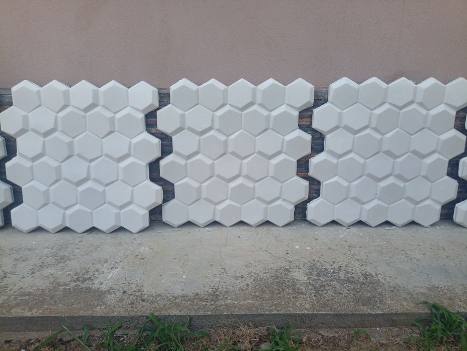 Plăci ipsos model fagure 3D și dreptunghiulare