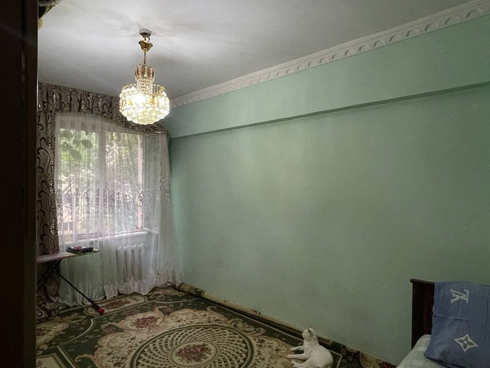 Центр.  Ц4.  3комн.  3этаж. Кирпич. Ор Бухара кафе