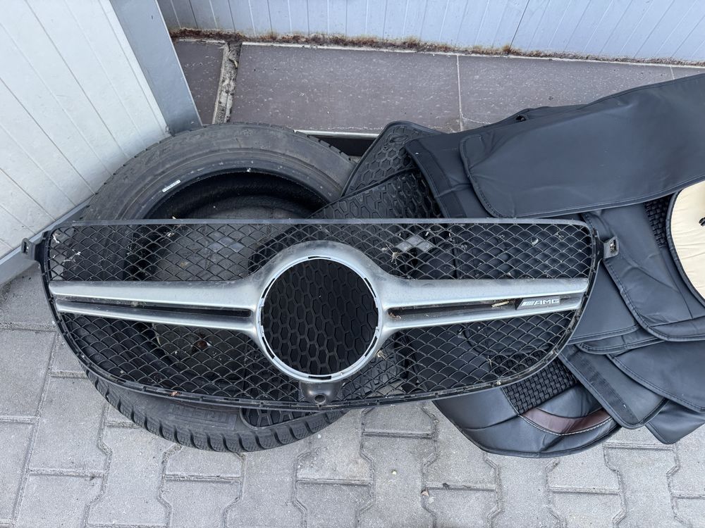 Оригинална предна решетка за GLE63 AMG W166