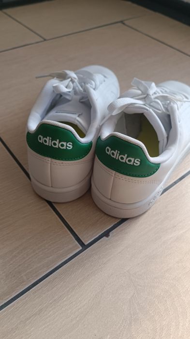 Маратонки adidas
