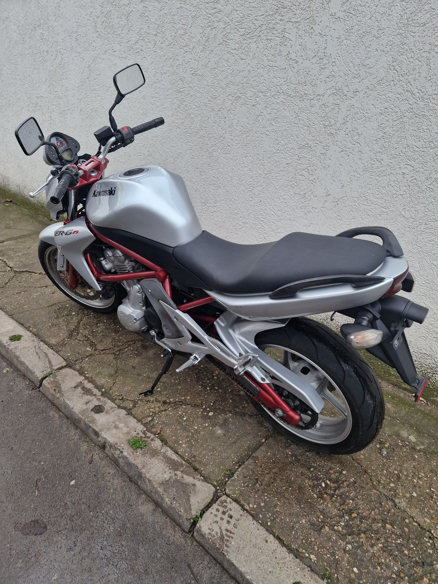 Kawasaki er6 n ABS
