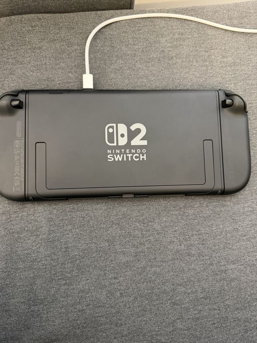 Nintendo switch 2 с 12 игри + калъф