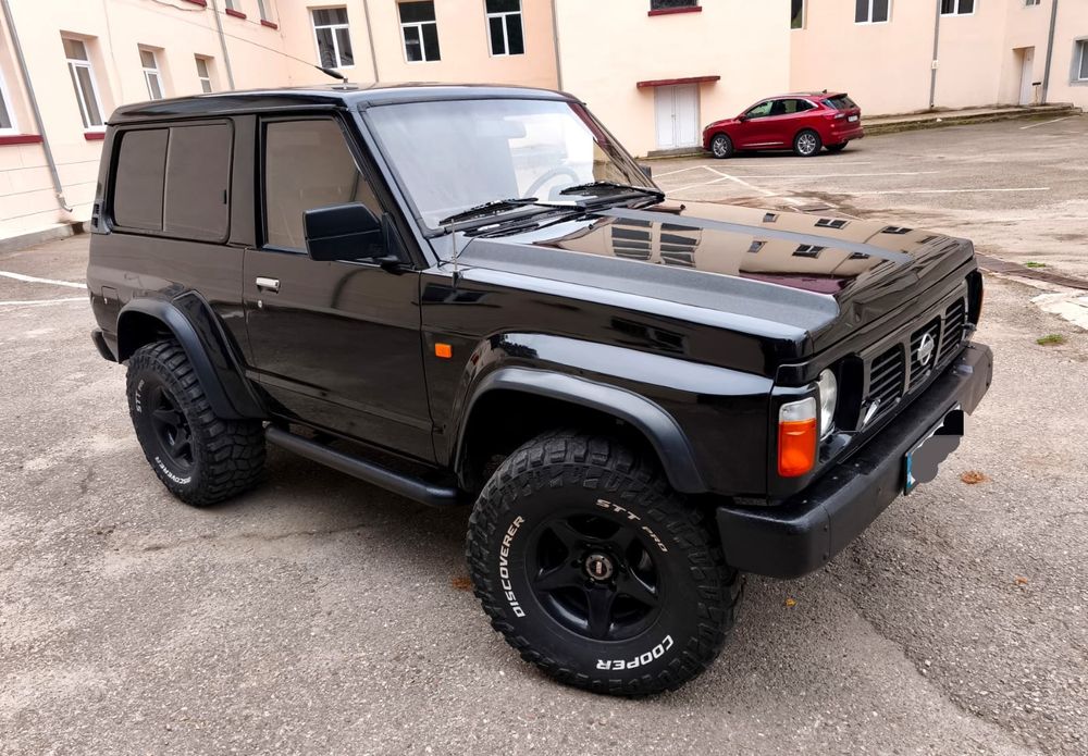 Nissan Patrol y60