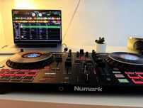 Numark Mixtrack Platinum FX + Decksaver original