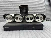 Sistem supraveghere complet Hikvision