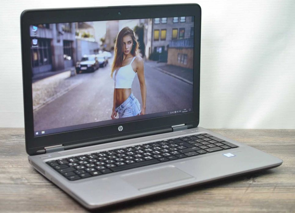 HP Core i5-6200U • 8 ГБ • SSD 256 ГБ • Ноутбук