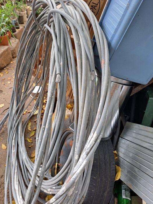 Cablu electric din aluminiu de vinzare în jur de 40 m