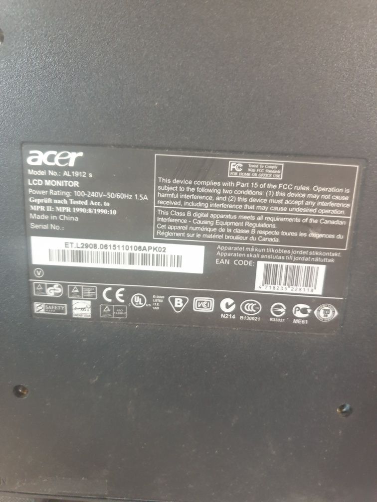 Monitor Acer 19 inch.