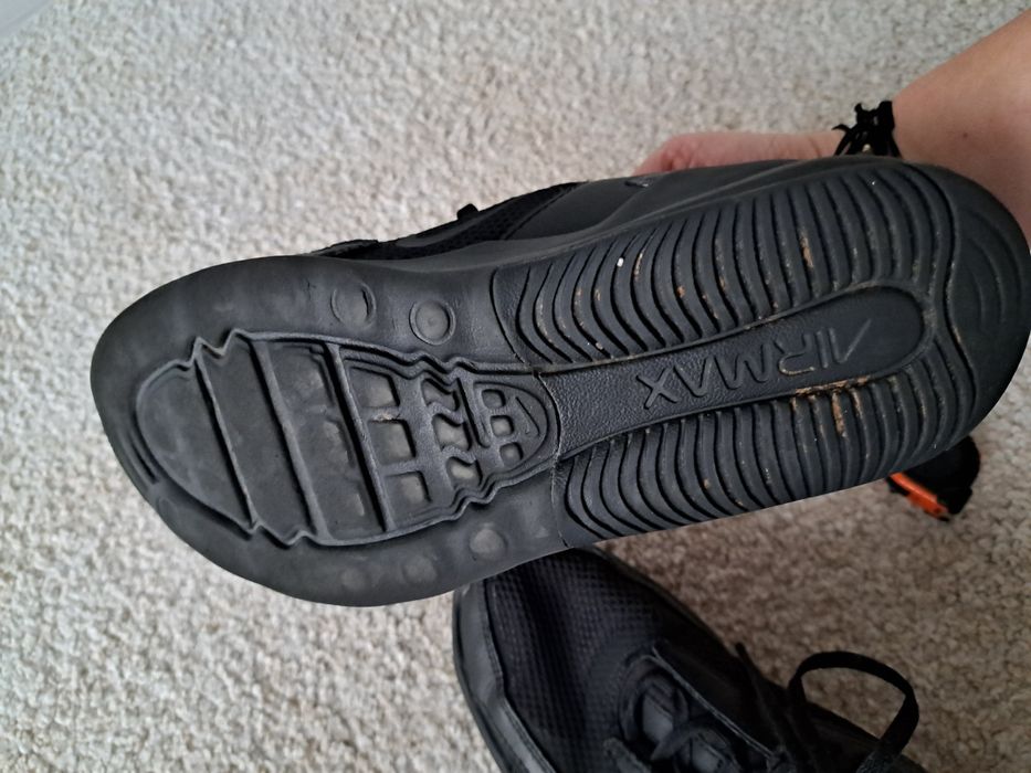 Adidasi nike air marimea 38.5