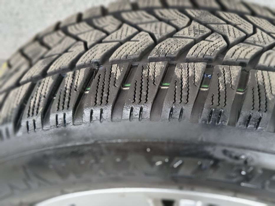 Genti aliaj BMW R16 +anvelope iarna