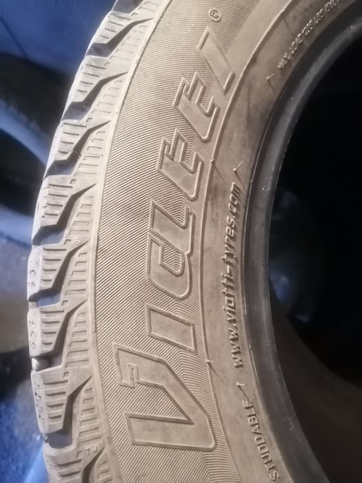 Продам комплект шин Viatti  185 /65 /15