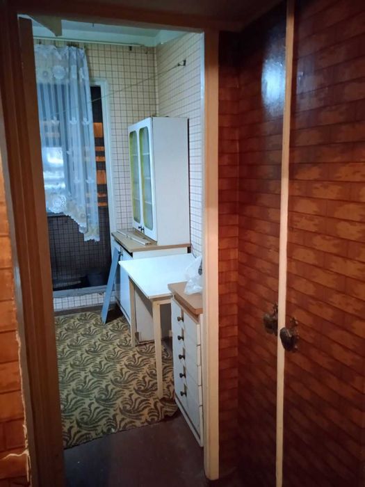 Продаётся первая линия, можно под офис Юнусабад 3, 2/1/4, 58,5м2