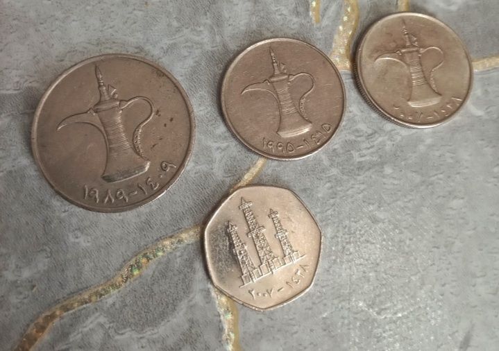 монеты разные всё срочно продам
