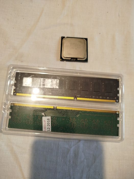 Procesor Intel Core2Duo 6600 și 6Gb RAM DDR3