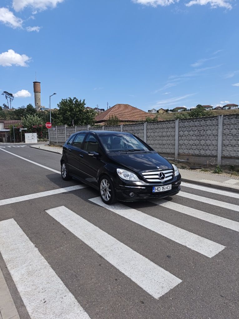 Mercedes bclass 2.0 diesel in stare foarte buna de funcționare