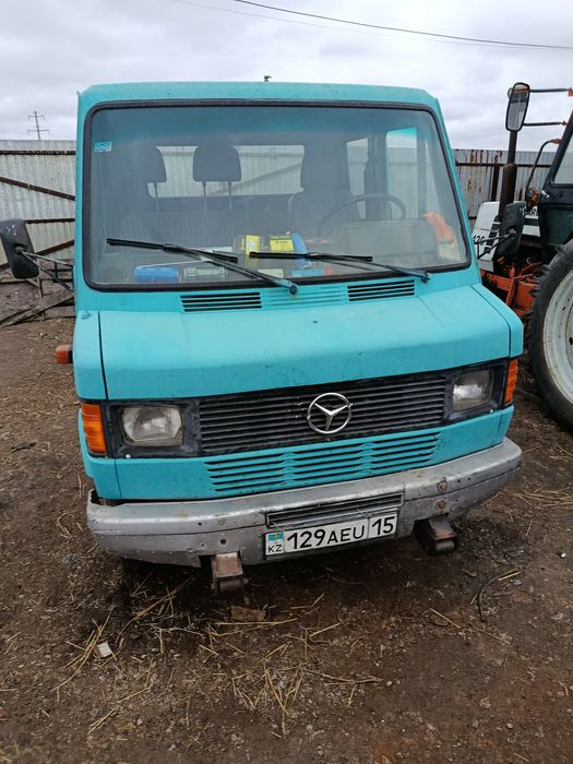 Продам хороший грузовичёк.