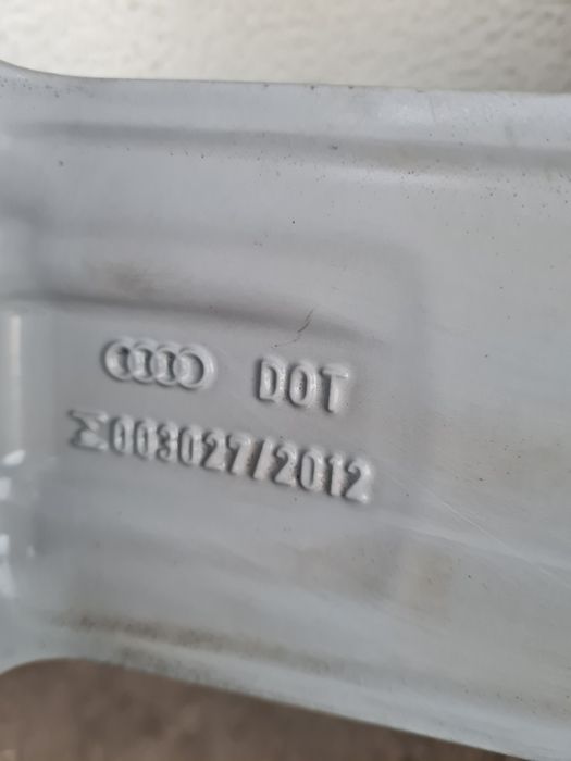 Оригинални джанти за АУДИ AUDI Q5 R19 5x112 ET39 8J