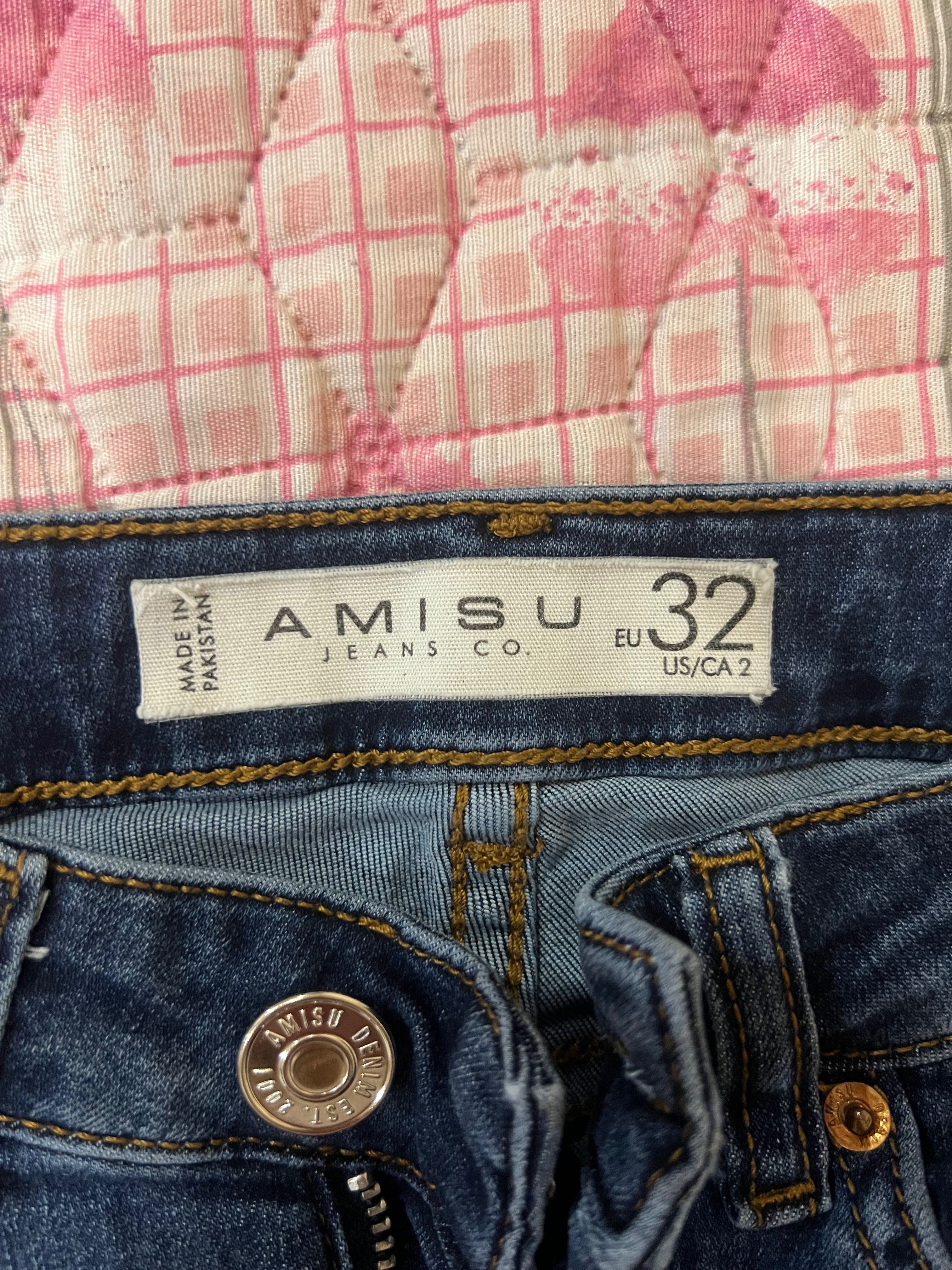 Къси дънкови гащи Denim shorts на марка Amisu