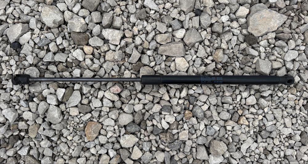 Оригинален амортисьор за заден капак за VW Polo / Фолксваген Поло