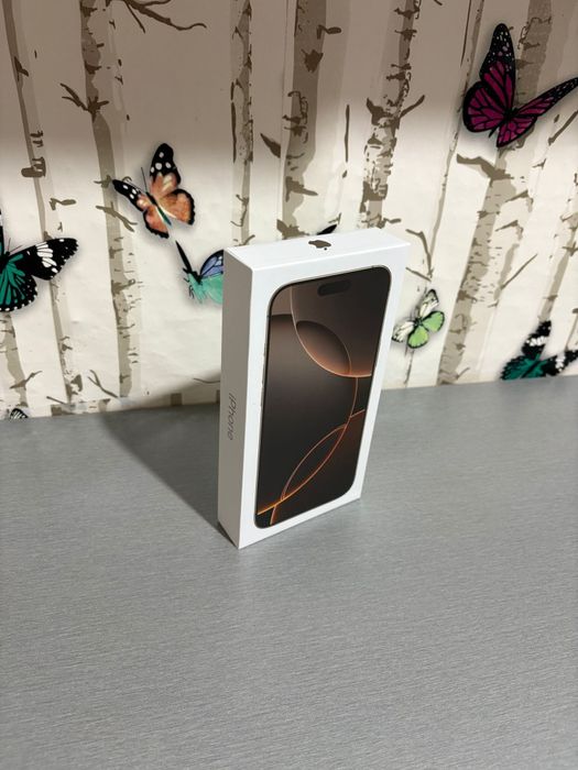 Vând urgent iPhone 16 pro max nou