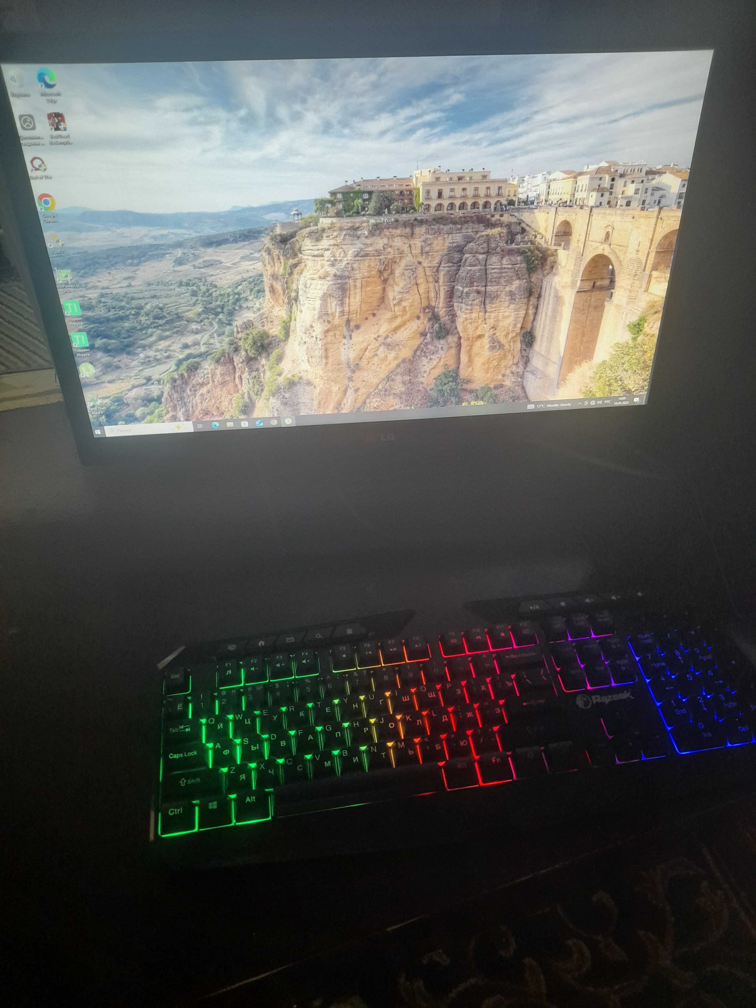 i5 7400/ssd128/500гб/rx470