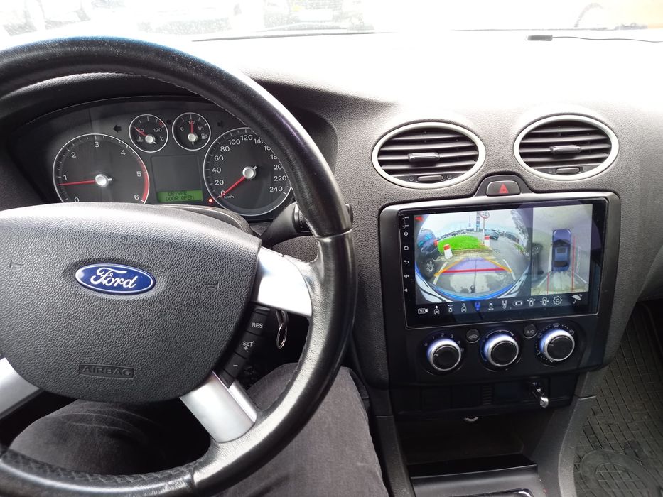 Ford Focus faruri led camere 360 tableta 8+128GB android auto carplay