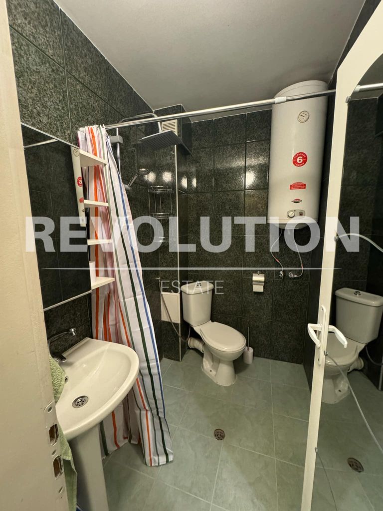Дава се под наем Двустаен апартамент в Пловдив, Център - 55 кв.м за 400 € - Снимка #8