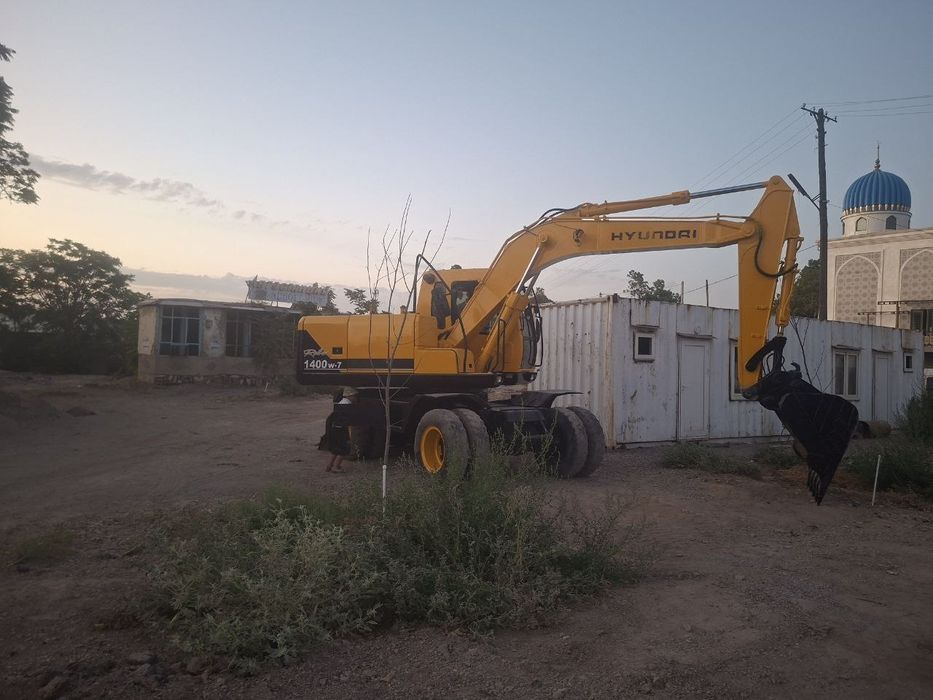Hyundai Ekskavator sotiladi