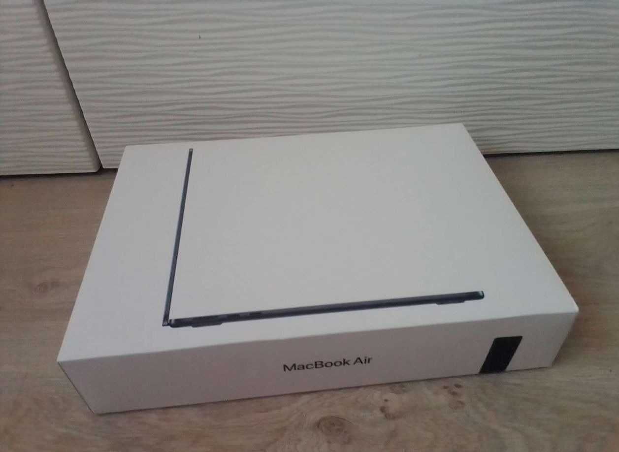 Apple MacBook Air 13,6 M2 8ГБ 2022 SSD 512gb