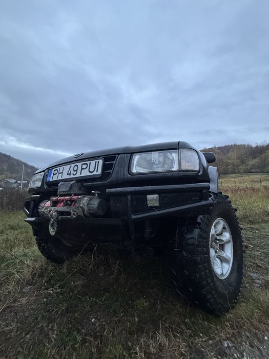 Opel Frontera modificat offroad