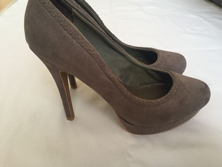 Pantofi Stradivarius noi