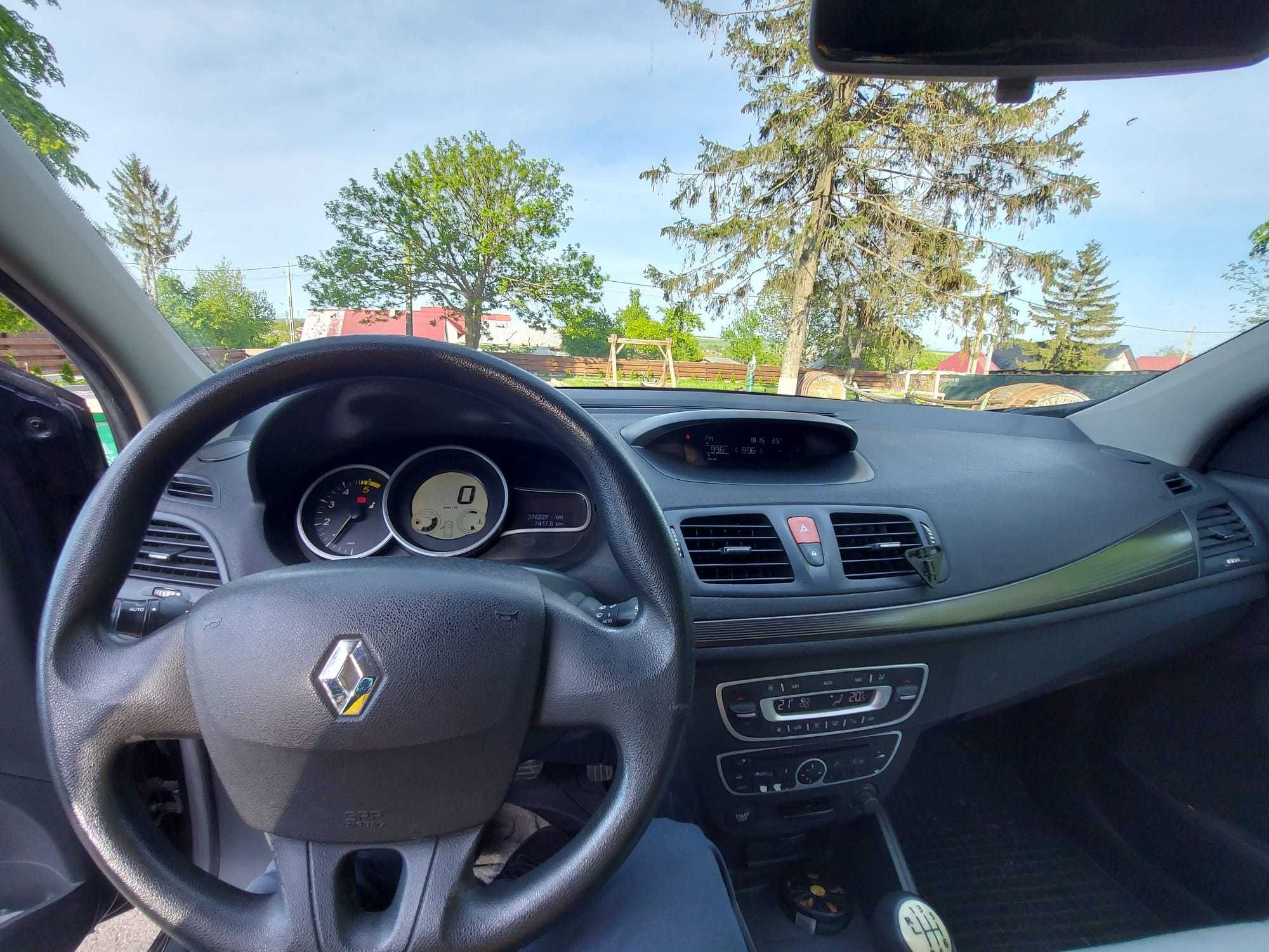 De vânzare Renault Megane III Sport Tourer Expression.