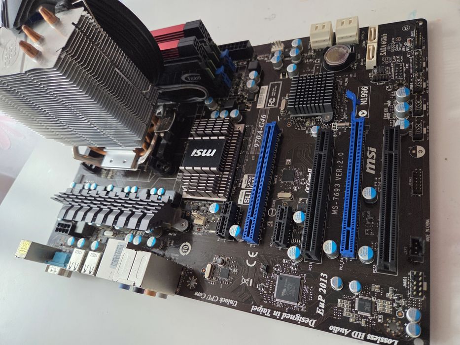 Placa de baza MSI 970A-G46+++